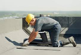 Best Flat Roofing  in Bolivar, MO